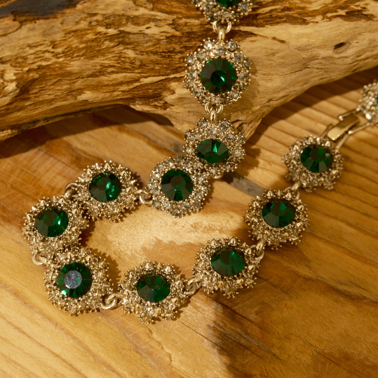 Purple Light Luxury Shiny Gold Jewelry Set: HD Distressed Gold-Plated Copper + Zircon